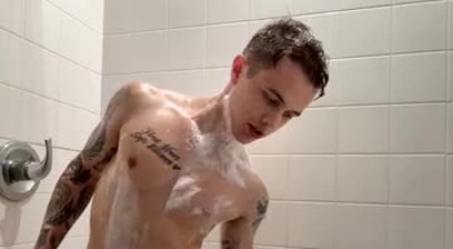 Hot Guy Talking to the Camera While Showering