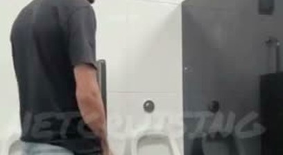 pegação banheiro - brazilian cruising bathroom public