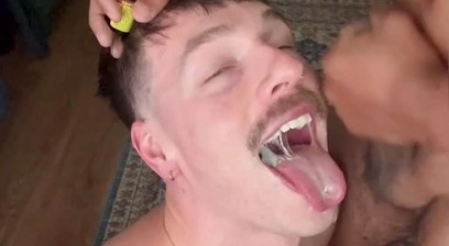 6 L0ads for Thr0at G0at - Stny