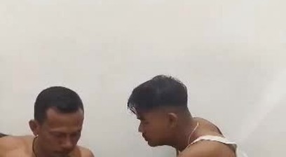 Bapak straight diajakin ngentot setelah mabok bareng muncrat didalam