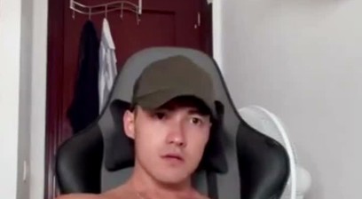 Help identify this guy pls?