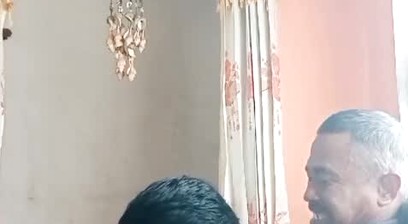 Kakek lokal ganteng kontol keras muncrat didalam lubang belakang