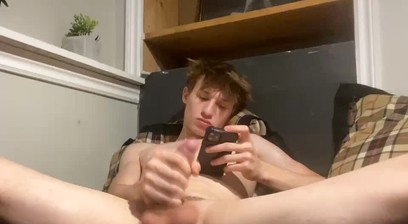 yourwhiteboy cums
