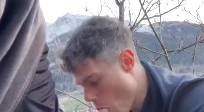 HIKER GOT HIS DICK SUCKED BY A STRANGER