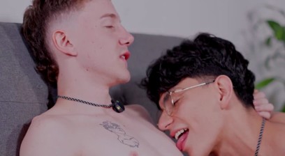 HORNY TWINKS STUDENTS PREFER FUCK INSTEAD OF STUDYING 😈