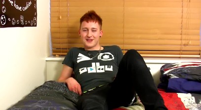 Twink dude Josh Dixon plays with his hard cock till he cums