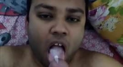 Gay blowjob and cum facial