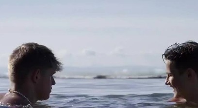 Sammy Steed, Simeon Krayev – Simeon meets Sammy on the beach