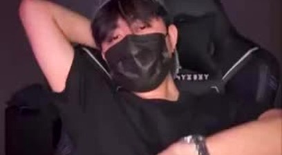 Tele - Young boy GenZ Solo/ i'd love to suck on that beautiful big knob!