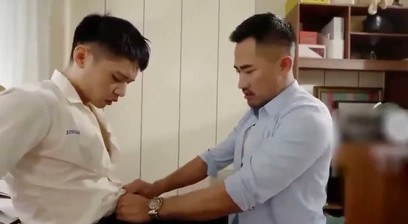 Mẹ mời thầy giáo về nhà dạy sao lại