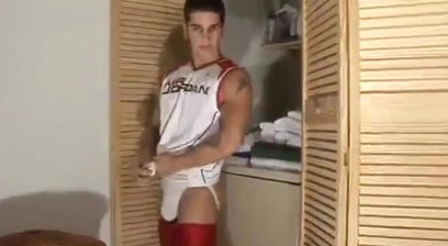 Pierre Fitch Jacking Off And Then Showering