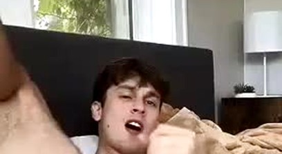 Cute Hairy Slut Fingering and Cum