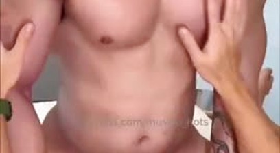 Muscle_hot ft Duc Vuong