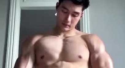 Trai thẳng siêu ngon sục c.ặc bắn tinh d...