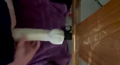 Anal huge dildo