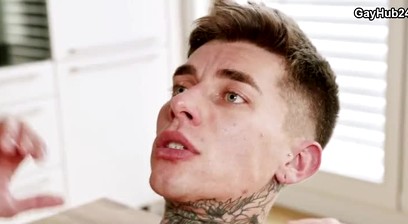 Meet Robert Royal and his royal big cock american