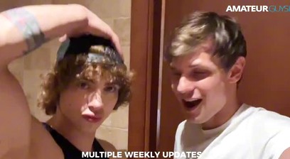 2 friends get filthy in a public bathroom... and they filmed it just for you