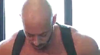 Muscular Skinhead Jacking Off