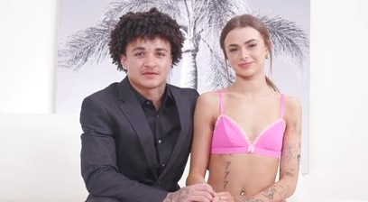 Stud Rawdawg Cassh Enjoys A Full-Body Worship And Messy Rimjob!