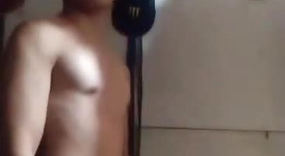 Batang Pinoy sarap na sarap at daming tamod.