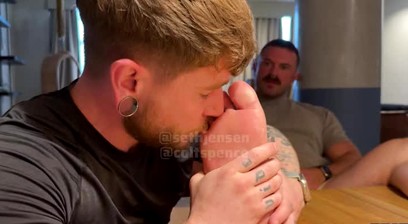 Colt Spence Worships Feet of Muscle Stud Seth Jensen Before Fucking Him Raw