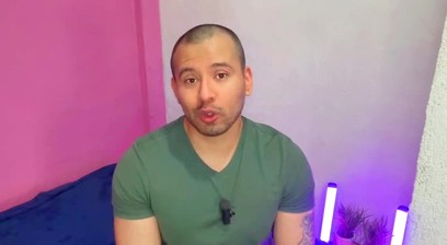 Mechanic with a huge cock fills the ass of the bottom with a big ass