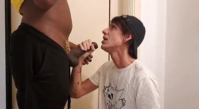 What a good cock to suck!