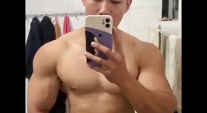 Asian Beefcake jerked off until he cums
