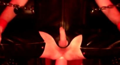 Strap-On-Fuck in Leather