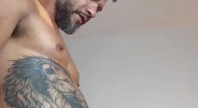 Being sucked by the blue-eyed black twink