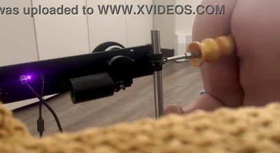 Machine-Mounted Deep Stretch Thick Silicone Ride