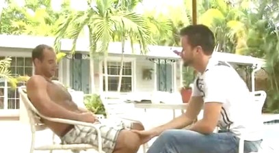 on the lady ́s side