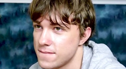 Uncut Cock Guy With Beautiful Green Eyes