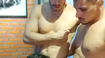 ENCHENDO O RABO DO RICK