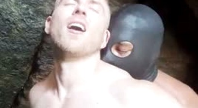 Horsepapo & Matthew Ellis Fuck on the beach