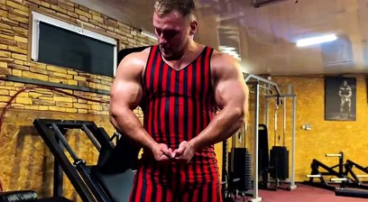 Muscle Red Thong And Boots