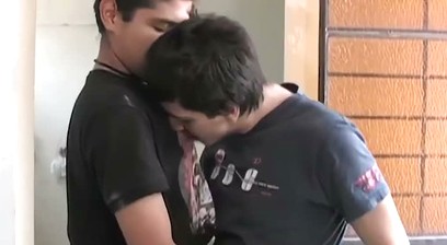 Young latinos fucking bareback