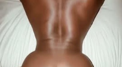 Black Bubble Butt In Bed