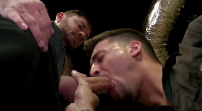 His likes big cock 8-5