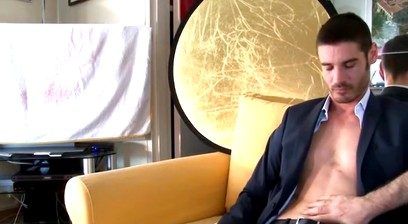 Paul Handsome Hetero Neighbour to Massage in Spite of Him.