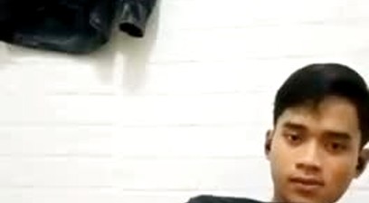 Brondong Ngocok kontol gede