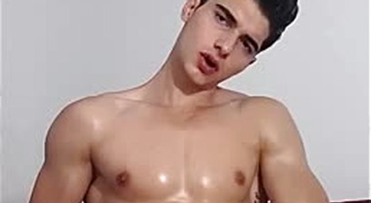Jared Shaw oiled up and wanking