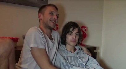 versatile couple fuck each other (blonde+brunette)
