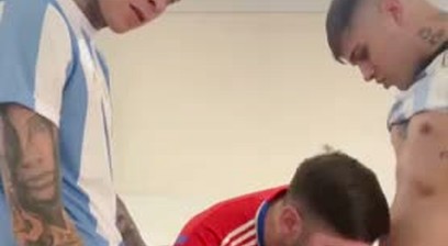 Chileno Carlos Sandoval follando con 2 Argentinos